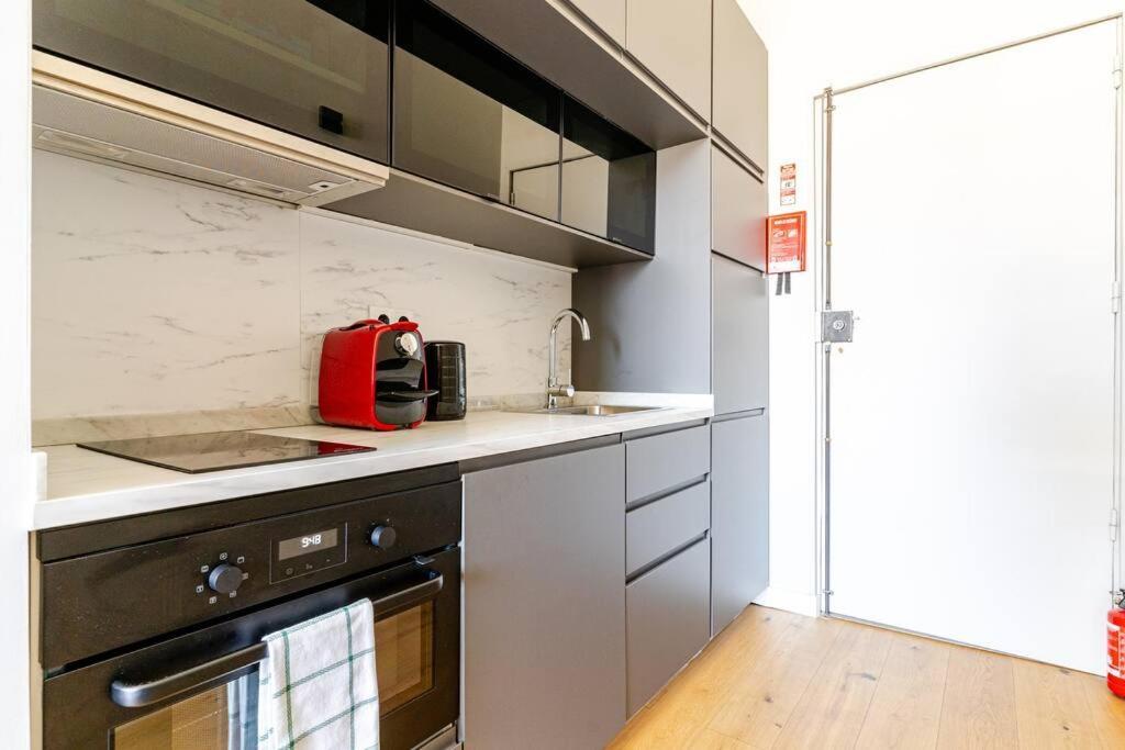 Modern Downtown Studio Porto Exterior photo